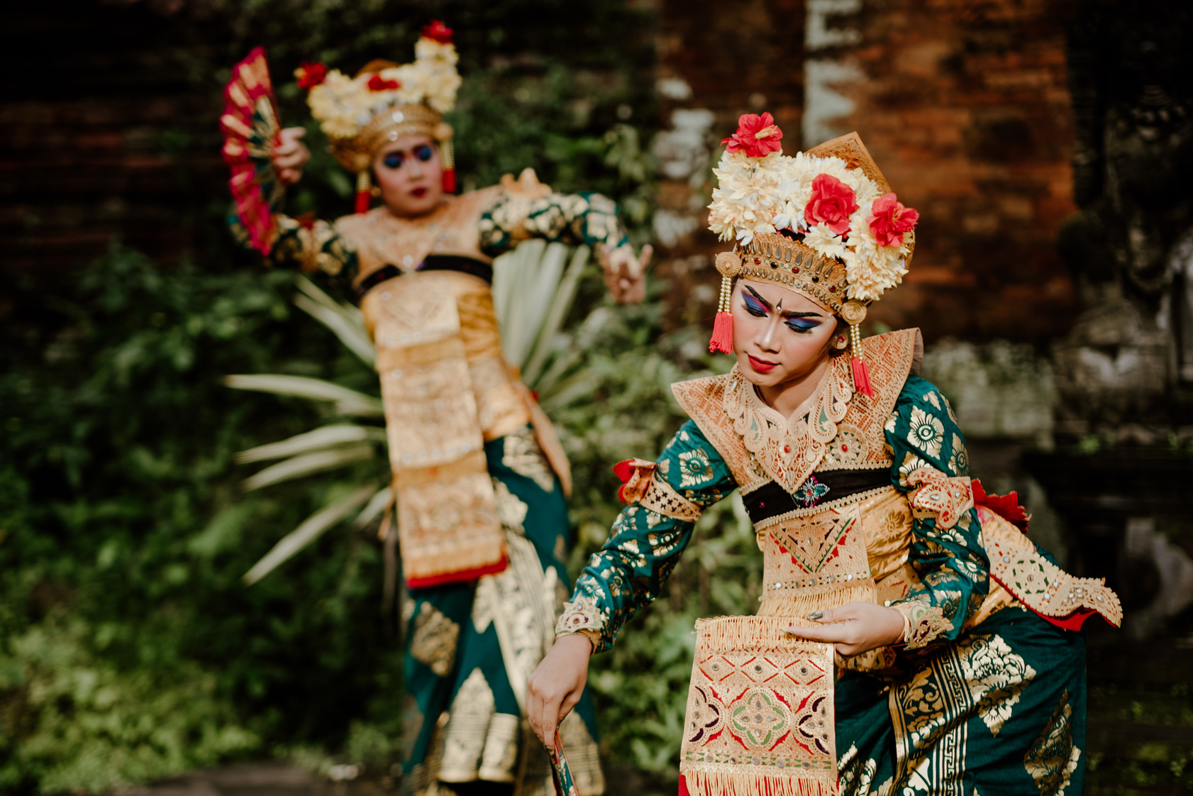 Women Dancing in Traditional Balinese Costume